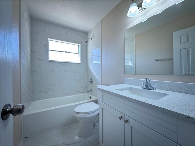 2527 RIDGETOP WAY, Valrico, FL 33594