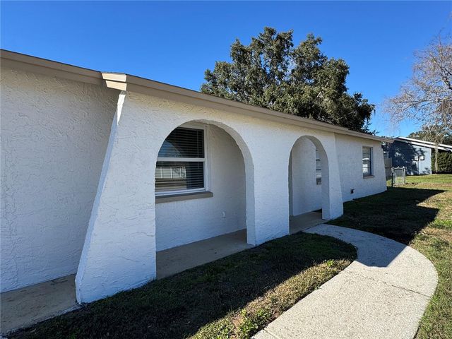 2527 RIDGETOP WAY, Valrico, FL 33594