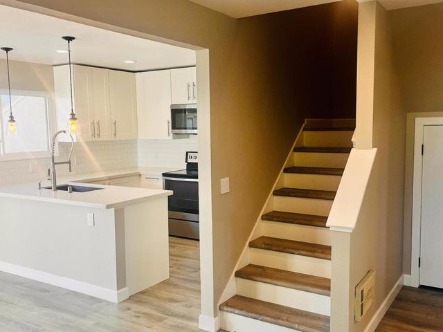 618 S Fair Oaks Avenue, Sunnyvale, CA 94086