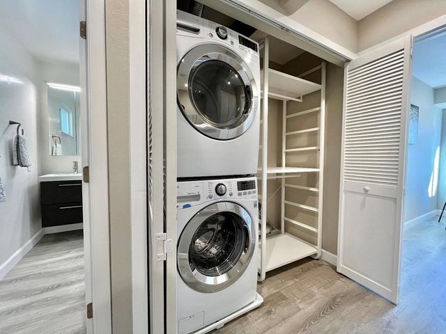 618 S Fair Oaks Avenue, Sunnyvale, CA 94086