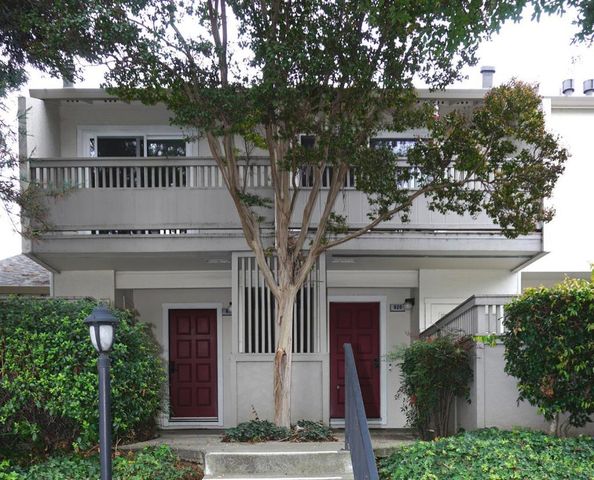 618 S Fair Oaks Avenue, Sunnyvale, CA 94086