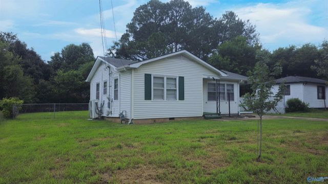 1609 Armstrong Street, Huntsville, AL 35816