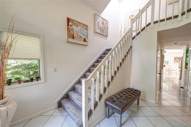 5 Princess Tree Court, Port Jefferson, NY 11777