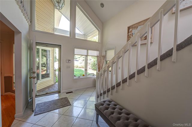 5 Princess Tree Court, Port Jefferson, NY 11777