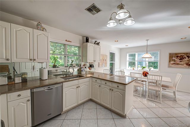 5 Princess Tree Court, Port Jefferson, NY 11777