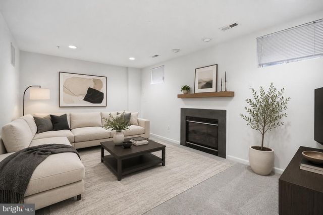13683 HARVEST GLEN WAY, Germantown, MD 20874