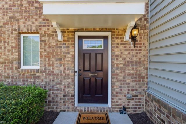 5893 Pilmour DR, Providence Forge, VA 23140