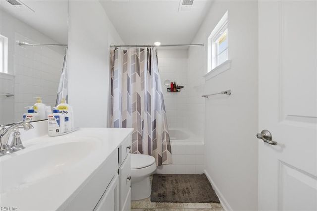 5893 Pilmour DR, Providence Forge, VA 23140