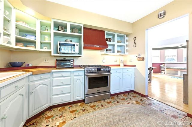 3728 Cuyler Avenue, Berwyn, IL 60402