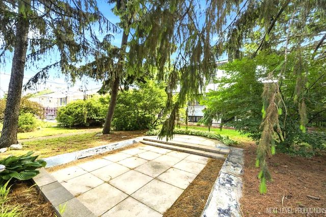 3728 Cuyler Avenue, Berwyn, IL 60402