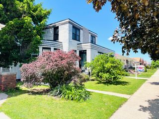 3728 Cuyler Avenue, Berwyn, IL 60402