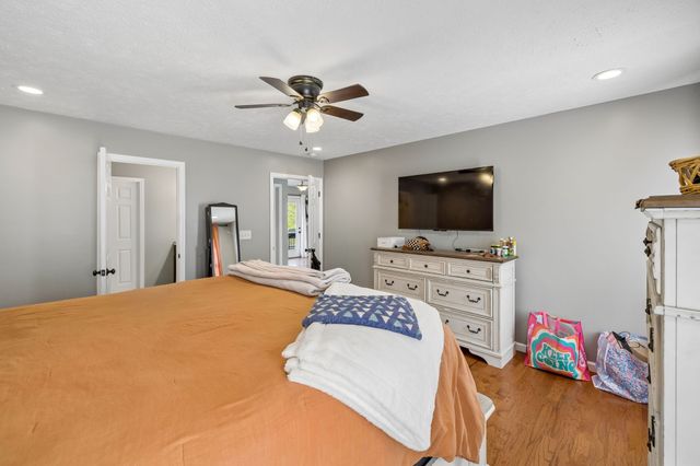 119 Gibbs Landing Dr, Carthage, TN 37030