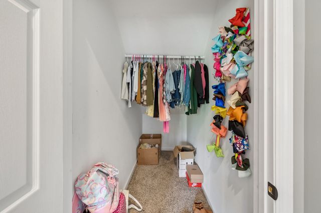 119 Gibbs Landing Dr, Carthage, TN 37030