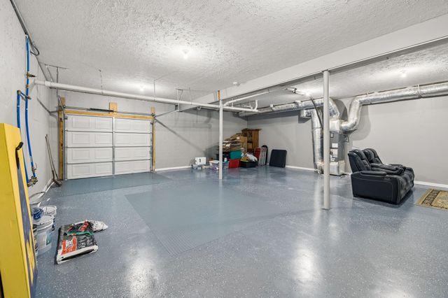 119 Gibbs Landing Dr, Carthage, TN 37030