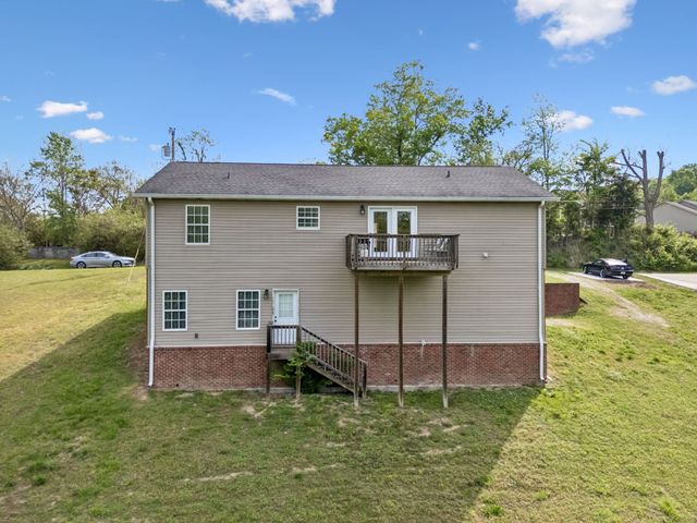 119 Gibbs Landing Dr, Carthage, TN 37030