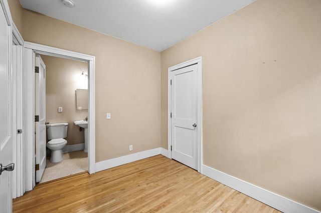 2218 Nicollet Avenue 23, Minneapolis, MN 55404