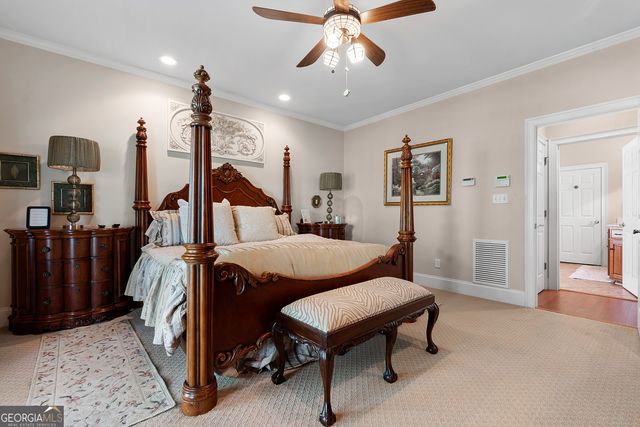 60 Charleston Circle, Hawkinsville, GA 31036