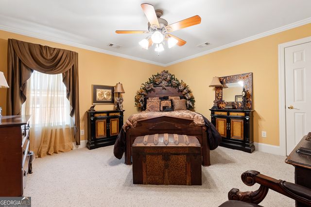 60 Charleston Circle, Hawkinsville, GA 31036