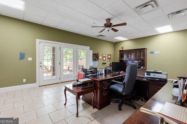 60 Charleston Circle, Hawkinsville, GA 31036