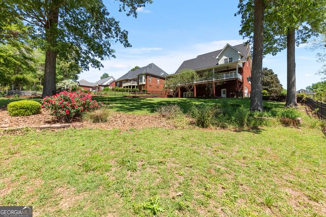60 Charleston Circle, Hawkinsville, GA 31036