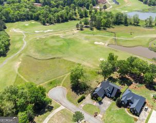 60 Charleston Circle, Hawkinsville, GA 31036