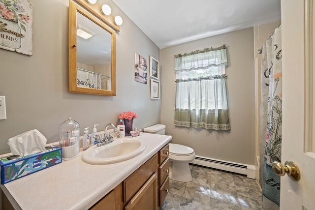 5 Auburndale Hts, Bridgewater, MA 02324