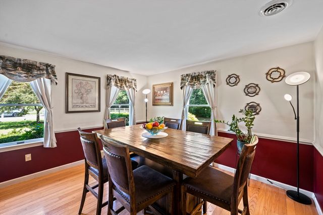 5 Auburndale Hts, Bridgewater, MA 02324