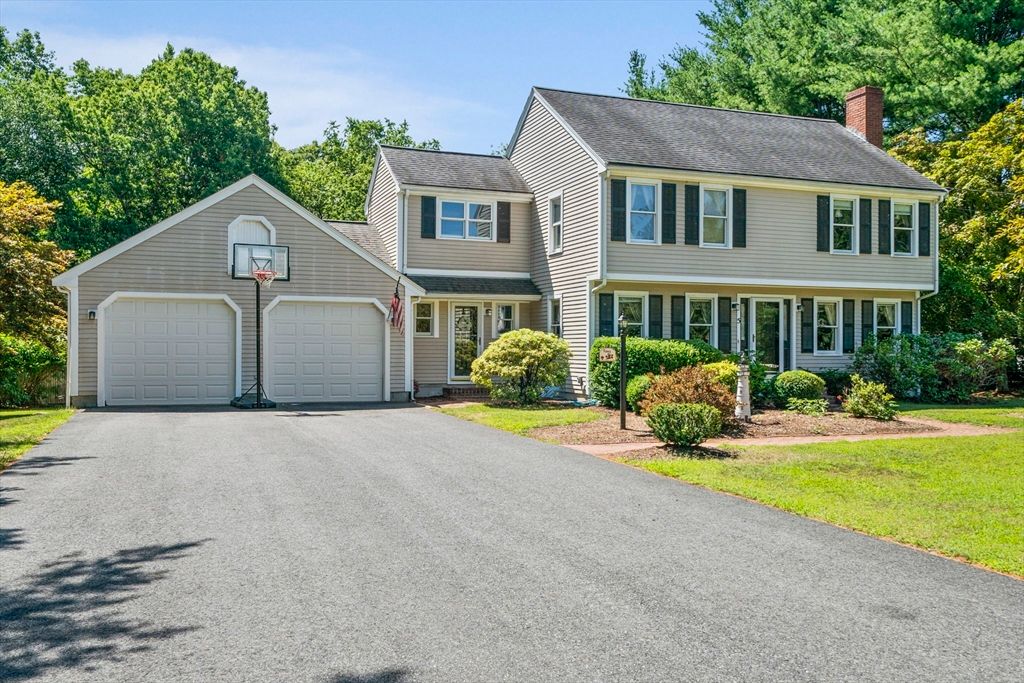 5 Auburndale Hts, Bridgewater, MA 02324