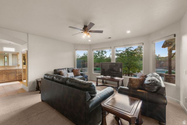 207 N PAINTED DR, Ivins, UT 84738