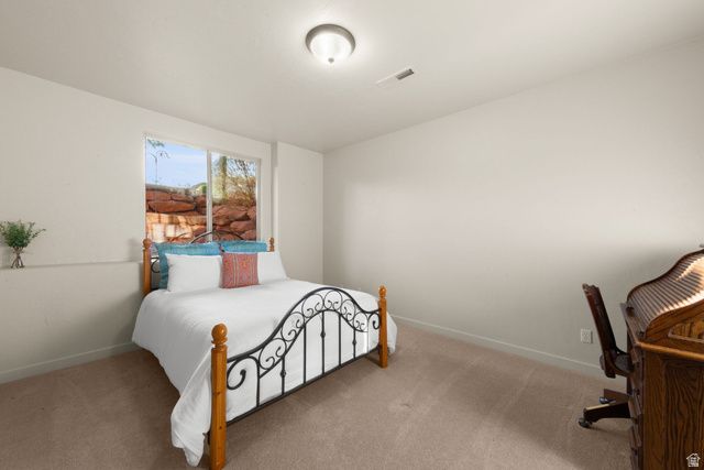 207 N PAINTED DR, Ivins, UT 84738