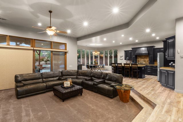 207 N PAINTED DR, Ivins, UT 84738