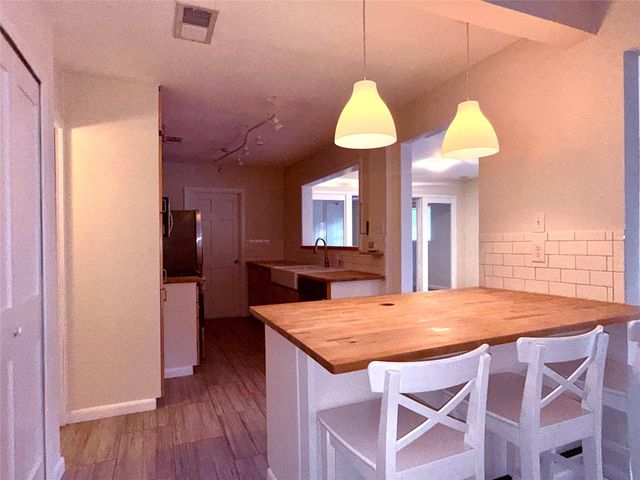 5413 Coventry LN, Austin, TX 78723