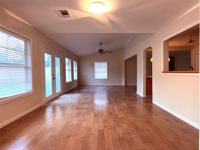 5413 Coventry LN, Austin, TX 78723