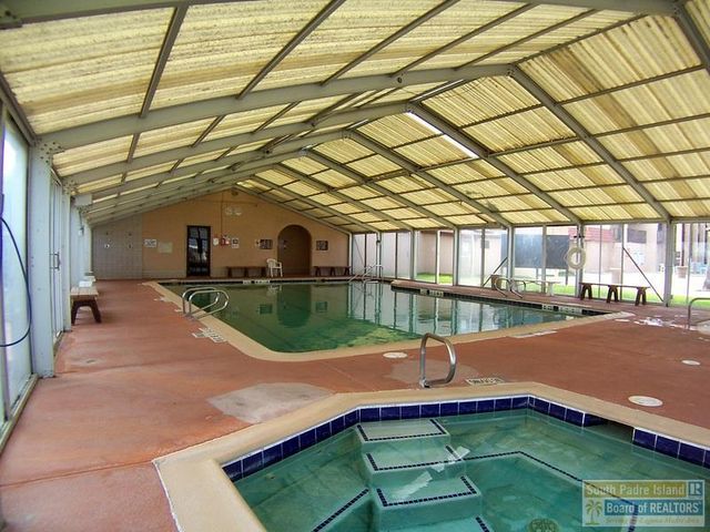 132 E Bonnet Circle, Port Isabel, TX 78578