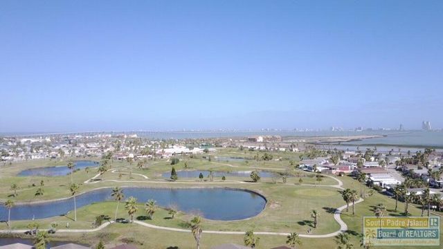 132 E Bonnet Circle, Port Isabel, TX 78578