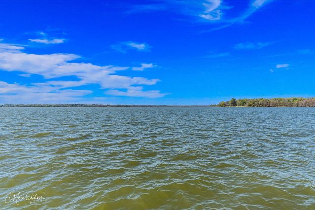 6521 N Lakeshore Drive, Shreveport, LA 71107