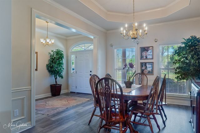 6521 N Lakeshore Drive, Shreveport, LA 71107