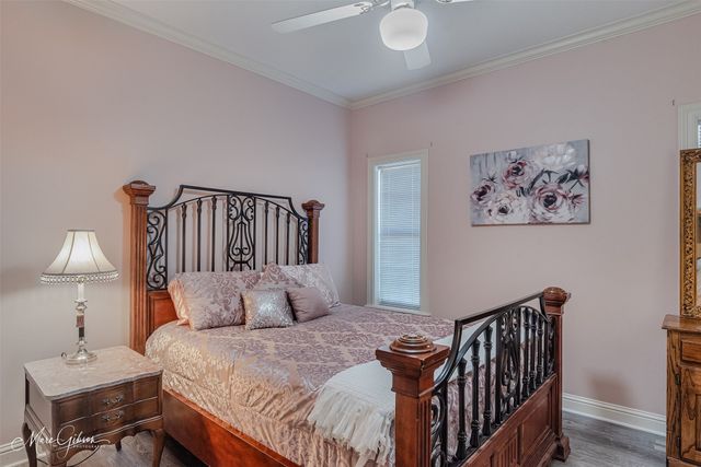 6521 N Lakeshore Drive, Shreveport, LA 71107