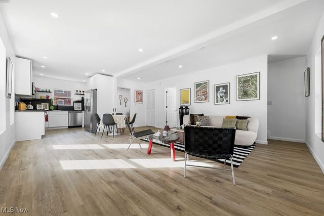 9918 Quebec Avenue, Cleveland, OH 44106