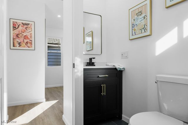 9918 Quebec Avenue, Cleveland, OH 44106