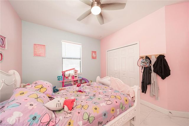 927 NE 18th ST, Cape Coral, FL 33909