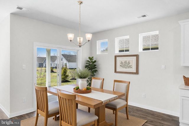 208 CONGRESSIONAL CT, Moorestown, NJ 08057