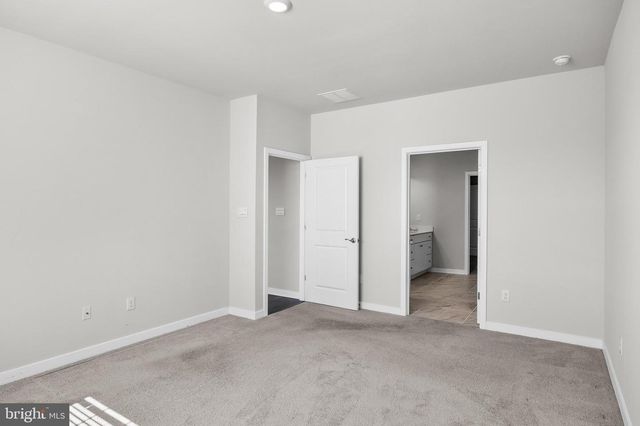 208 CONGRESSIONAL CT, Moorestown, NJ 08057