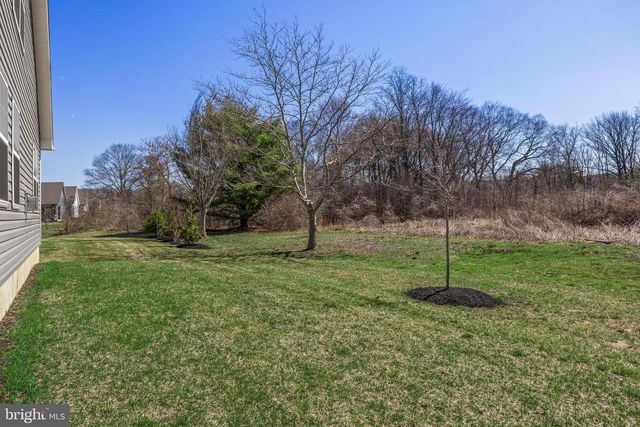 208 CONGRESSIONAL CT, Moorestown, NJ 08057