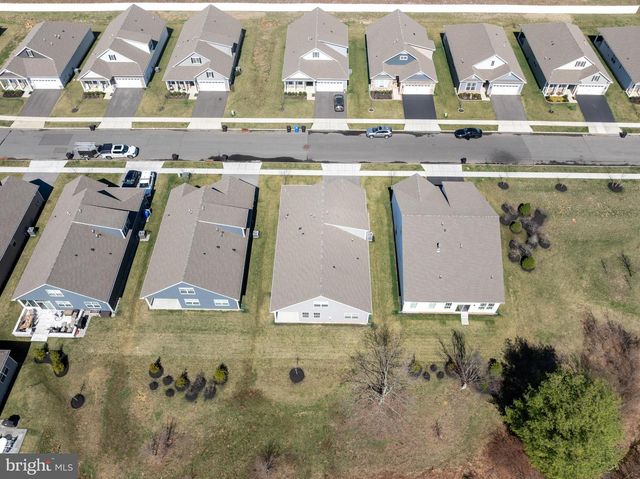 208 CONGRESSIONAL CT, Moorestown, NJ 08057