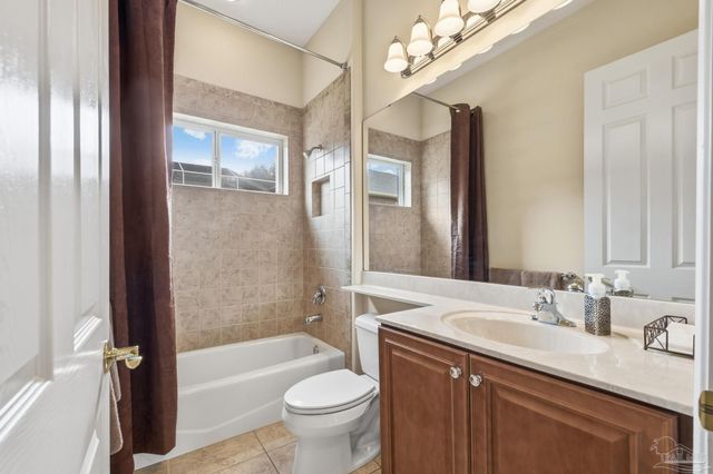 9523 Yarrow Cir, Pensacola, FL 32514