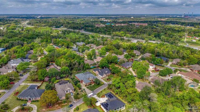 9523 Yarrow Cir, Pensacola, FL 32514