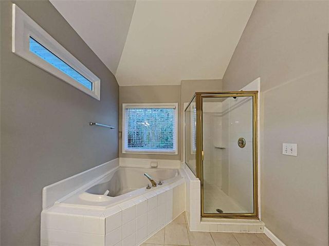 5309 Fernbrook Falls Court, Flowery Branch, GA 30542