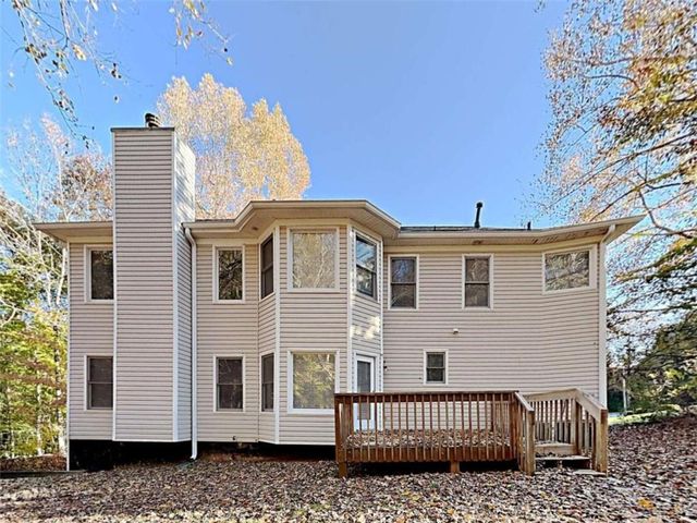 5309 Fernbrook Falls Court, Flowery Branch, GA 30542