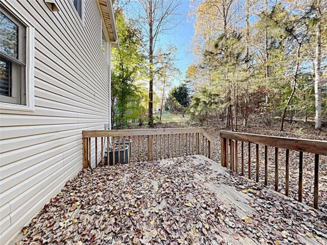 5309 Fernbrook Falls Court, Flowery Branch, GA 30542